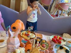 -水桶王国主题餐厅·聚会·生日派对·亲子活动·家庭套餐(亚龙湾希尔顿店)