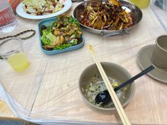 -肥肥虾庄·金牌油焖大虾(东湖欢乐谷店)