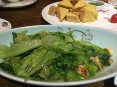 蒜茸生菜-广东道至正餐厅(区庄店)