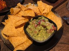 莎莎酱配玉米片-Q MEX 库迈墨西哥餐吧(三里屯店)