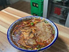 -老字号杨坡红油米线腊汁肉夹馍(东四道巷店)