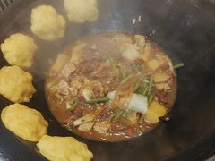 -哈尔滨烧烤·山河村铁锅炖(交大店)