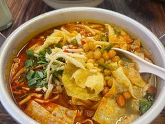 -丽丽三鲜螺蛳粉(田林路店)