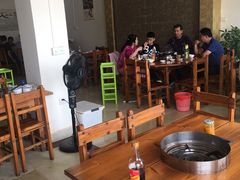 大堂-15年老字号鑫鑫猪肚鸡·椰子鸡海南火锅(兴隆华侨农场店)