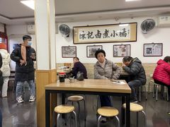 大堂-陈记卤煮小肠