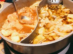-鼎牛牛炖锅·烤串(温泉路店)