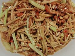 -鑫小城故事·藕汤·家常菜(台北一路总店)