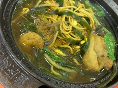 鱼酥砂锅-老新隆牛肉锅贴(新街口店)