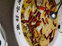 -江渔儿酸菜鱼·拔草餐厅(虎门君乐汇店)