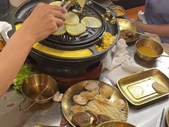 -胡悦里韩式烤肉(芝罘万达广场店)