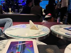 -OZONE 顶楼酒吧(香港丽思卡尔顿酒店)