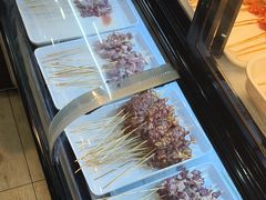 -哈尔滨小酒馆·鲜肉现穿自助烧烤(康新花园店)