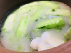 原汤蛤蜊煮广东胜瓜-皇朝会.经典传统粤菜(外滩店)