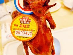 烧乳鸽-威尼斯西餐厅(扬名广场店)