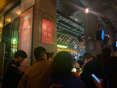 等位区-HIB HUB公社(解放西路店)