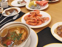 -昆山裕元花园酒店·温莎西餐厅