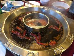 -山城年华老火锅(玉林店)