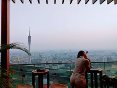 -广州柏悦酒店·悦吧·顶楼露天酒吧