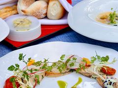 -弦月窗LUNETTE BY AMANDA(复兴路店)