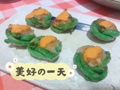 蟹黄墨鱼饼-龙桥私厨·姜花菊花过桥鱼·顺德菜(容桂店)