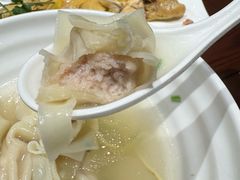 刀鱼馄饨-老半斋(福州路店)
