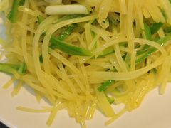 -阆辣荟餐饮(老味道8年·古城店)