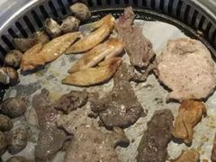 -钱小奴创意自助餐厅·山野黑猪肉畅吃(苏州昆山招商花园城店)