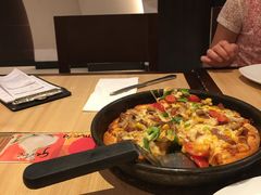 -必胜客(WOW中心城店)