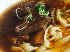 -天下三绝 牛肉面/红酒