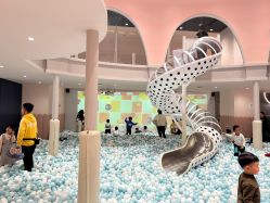 -奈尔宝·儿童乐园·亲子餐厅(鄞州万达店)