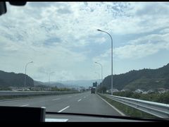 -大围山峡谷漂流