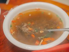 苗家酸菜汤-榕江牛瘪牛肉火锅