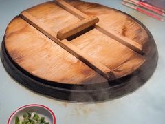 -鱼窝棚柴火铁锅炖(富山屯店)