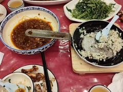 -侬佳蒸菜馆(听潮店)