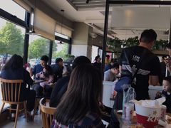 -肯德基(大桥北服务区东店)