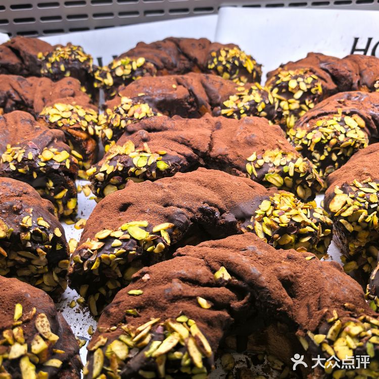 我宣布：这个面包🥯今年蕞佳[自拍][自拍]