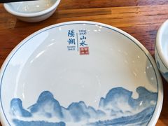 -梁姐啤酒鱼(兴坪古镇店)