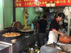 自助取餐区-牛煎里牛肉煎包淮南牛肉汤(广东路店)