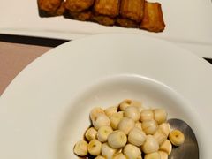 莲子，菜单上没有-荣轩(新荣记环球金融中心店)