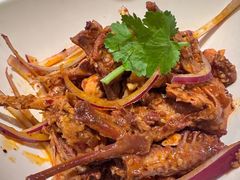 特色拌鸡架-老味烧烤(总店)