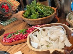 -贵厨酸汤牛肉(汇金星力城店)