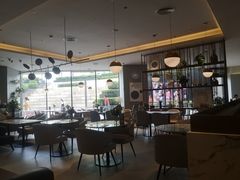 大堂-必胜客(万象城店)