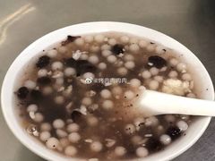 -芳婆糕团店(王府大街店)
