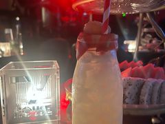 -TZ House音乐现场(来福士中心店)