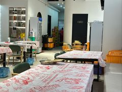 -老班长·小龙虾·鲜货烧烤大排档(金街美地店)