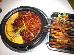 -钢管厂五区小郡肝串串香(奥克斯广场锦城万达店)