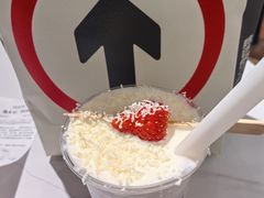 鲜草莓芝士酪乳茶-HOT CRUSH趁热集合·现烤面包(上海环球港店)