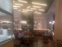 -潮界(LU·ONE凯德晶萃广场店)