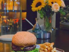 角落和牛汉堡-THE CORNER角落