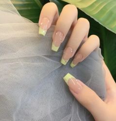 -WH日式美甲沙龙